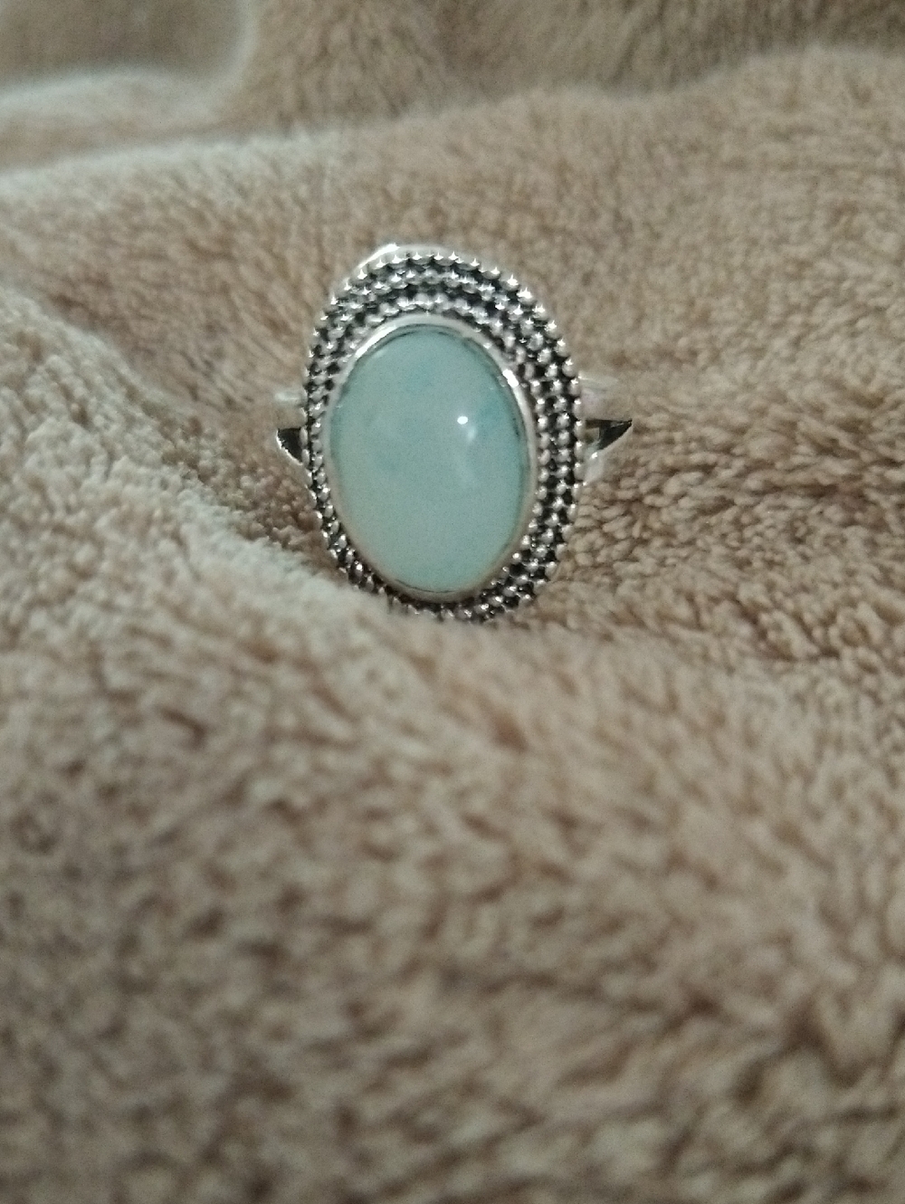Silver Oval Pale Blue Stone Ring Size 8